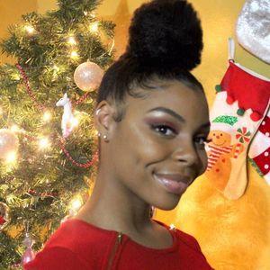 Meet your Posher, Lenaya